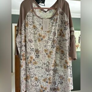 New BloomChic size 30w shirt